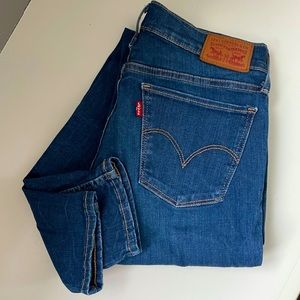 Levi’s 710 Super Skinny Ankle Size 28